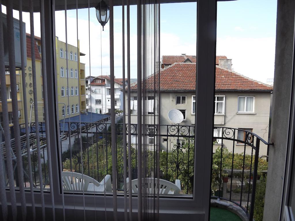 פרימורסקו Guest House Stenli חדר תמונה