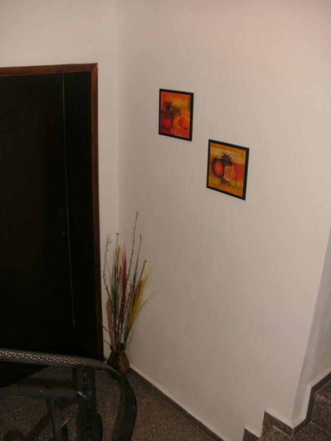 פרימורסקו Guest House Stenli מראה חיצוני תמונה