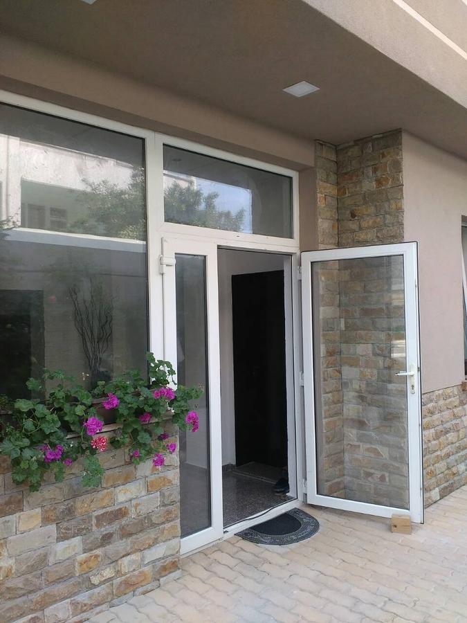 פרימורסקו Guest House Stenli מראה חיצוני תמונה